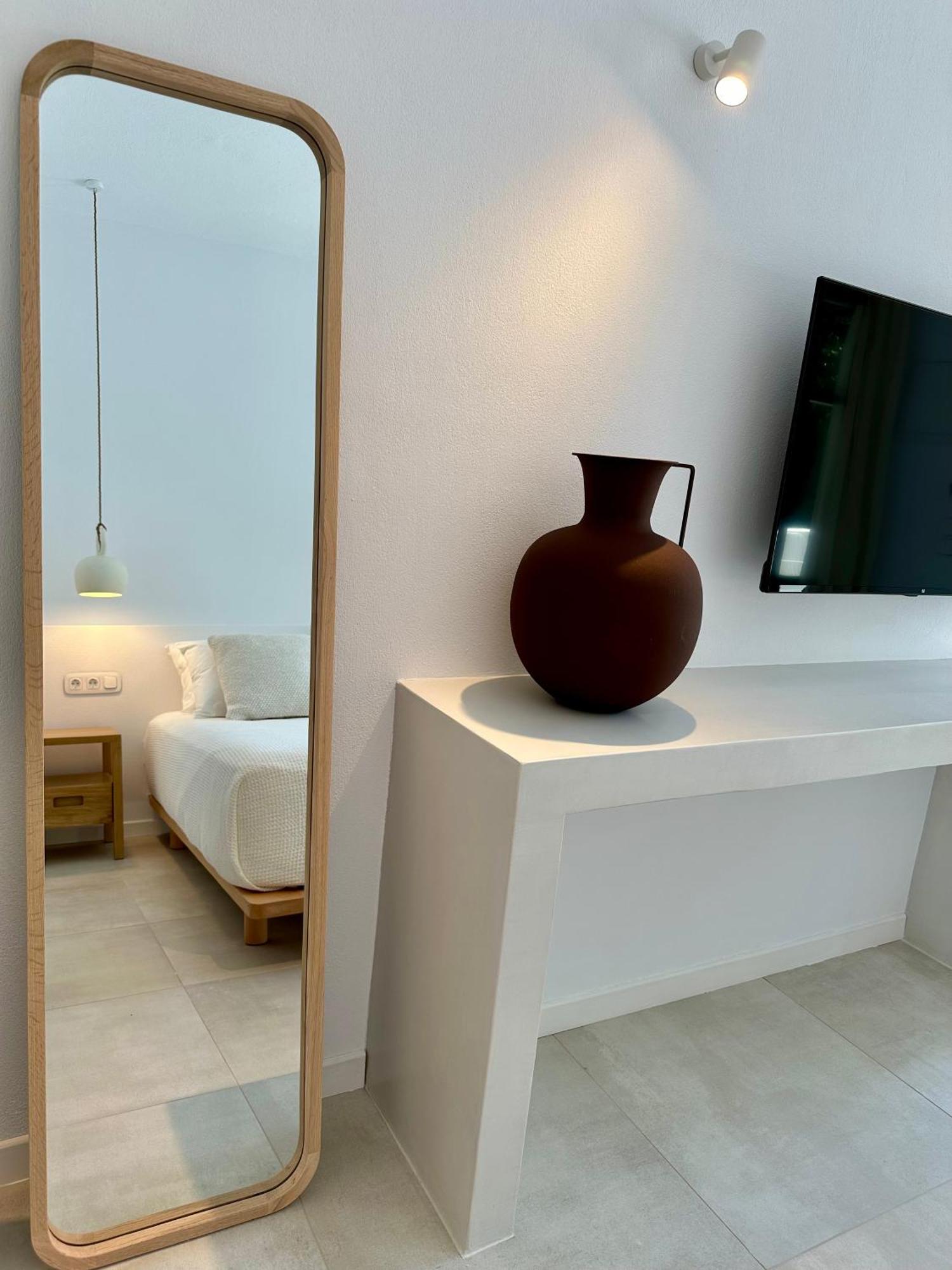 Paris Studios & Apartment Агия-Параскеви Экстерьер фото