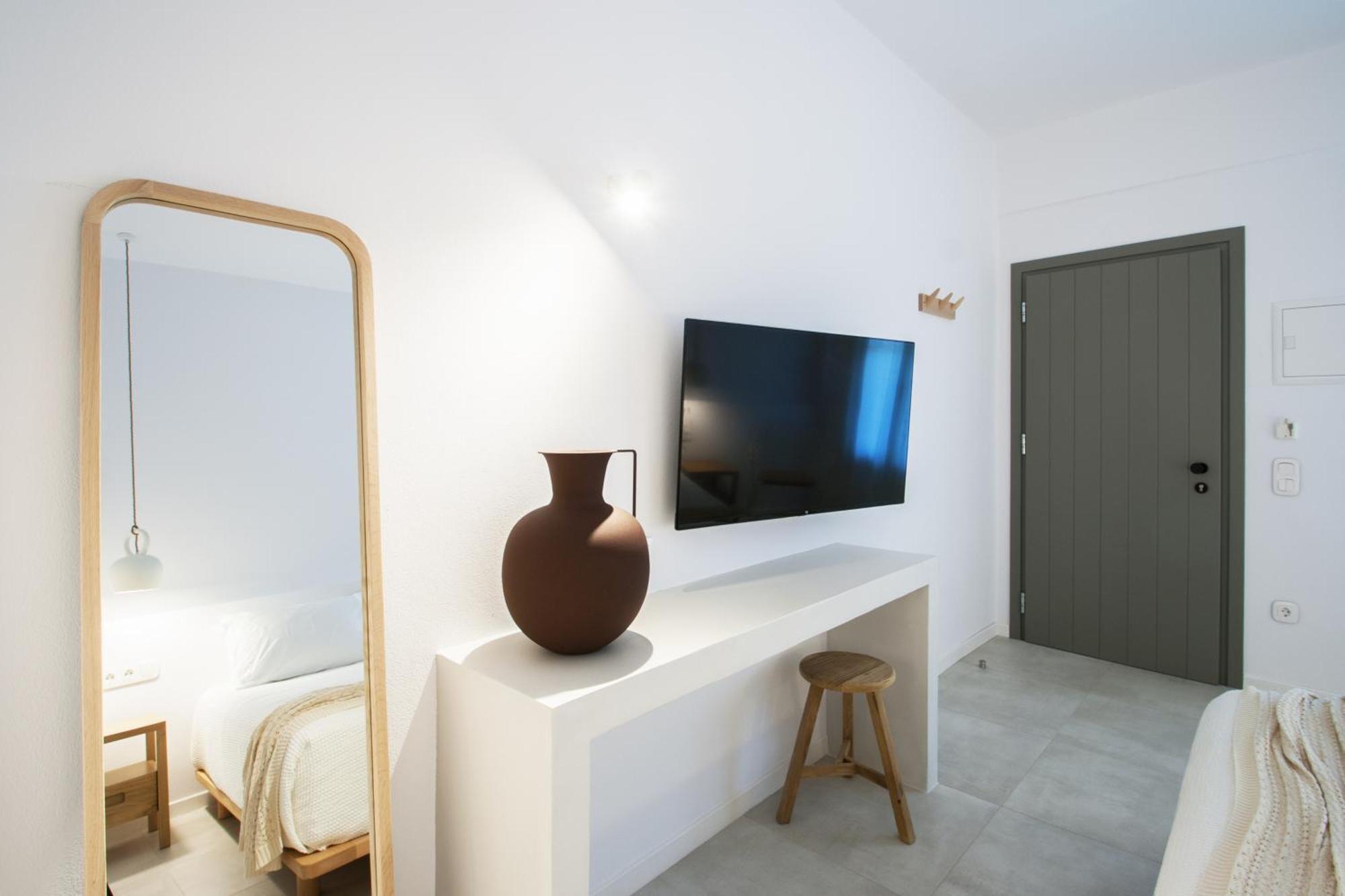 Paris Studios & Apartment Агия-Параскеви Экстерьер фото